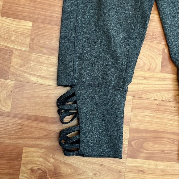 Take a Walk- Gray Cropped Leggings with Crisscross Cutout Detail - Picture 2 of 4